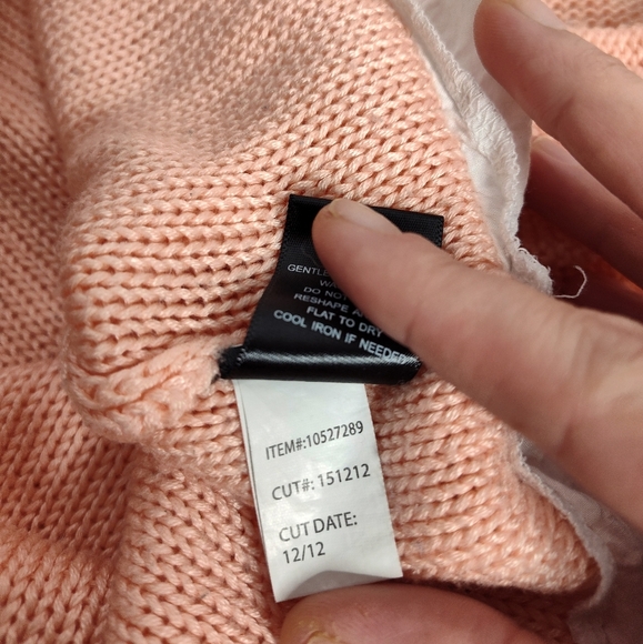 Torrid Oversized Peach Knit Scoop Neck Sweater size 4X - Picture 7 of 9
